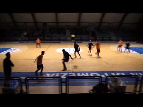 Stagione 2015/2016 - C 5 - Giovanissimi | Fortitudo Futsal Pomezia - Spinaceto 70 4-2 (HD)