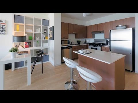 Tour a north view 1-bedroom at Coast at Lakeshore East