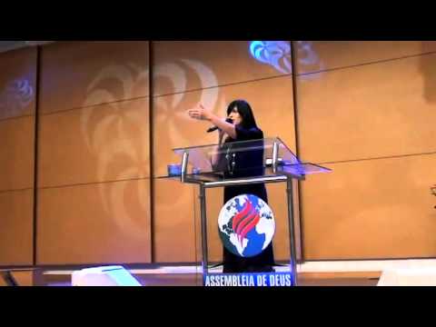 Fernanda Brum na ADVEC Curitiba- Amo o Senhor