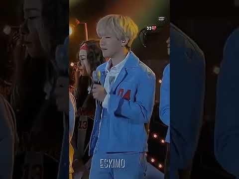 when #REDVELVET Wendy sing #EXO baekhyun part coz he forget
