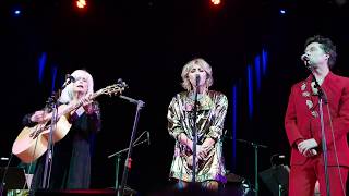 Emmylou Harris, Martha &amp; Rufus Wainwright - Light in the Stable - NYC Town Hall 16-12-2018