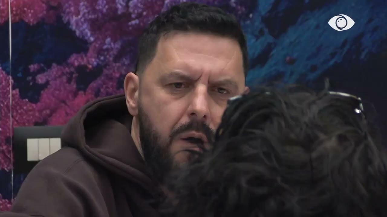 E di sa shpejt do dalësh ti.../ Miri diskuton me Mateon, banori: Ti thjesht po shpreh dëshirat...
