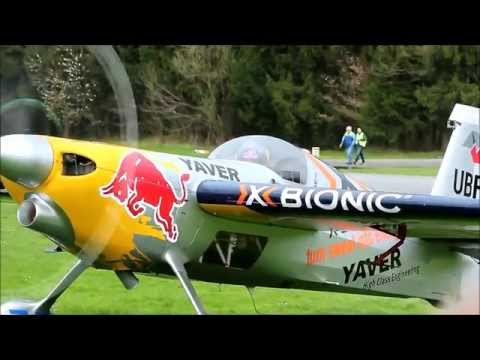 Hannes Arch Red Bull Airshow Suben Schärding LOLS Volksbank SOLO Display