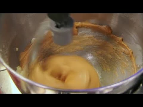 WATCH NOW: A look at the new season of Holiday Baking Championship