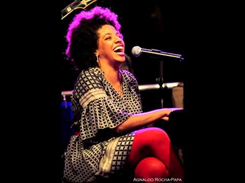 Maíra Freitas - Mambembe