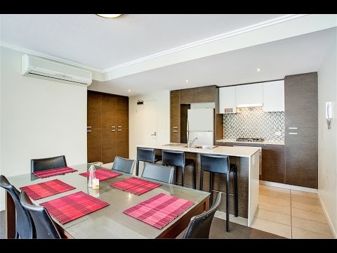 Southport - Resort Style Living In Highly Sought  ...