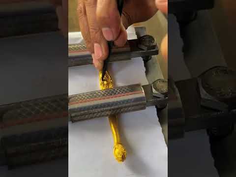 pure into jewelry #ytshorts #jewelry #goldaccessories #gold #contemporaryjewels