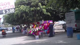 preview picture of video 'Llegando a La Angostura, Laguna de Yuriria, Guanajuato'