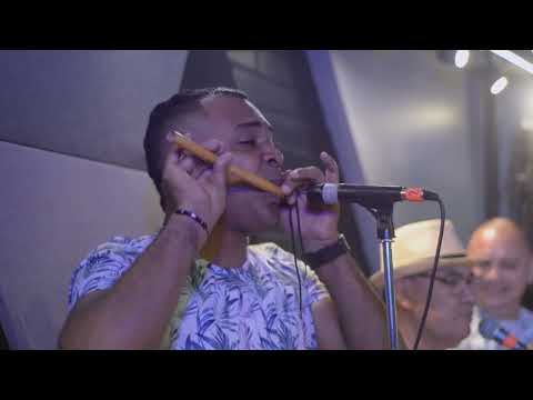 Borracho (Sesión en vivo)