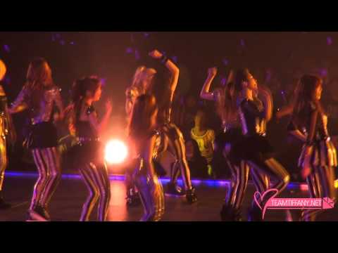130421 SNSD - Dancing Queen ~Tiffany & Hyoyeon dance~ by TeamTiffany (Japan 2nd Arena Tour OSAKA)