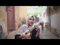 Snehathin Poonchola Poo Muthole Fathima Jahaan