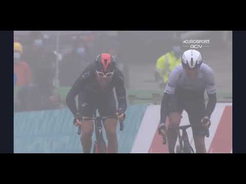 GERAINT THOMAS CRASH NEAR FINISH LINE