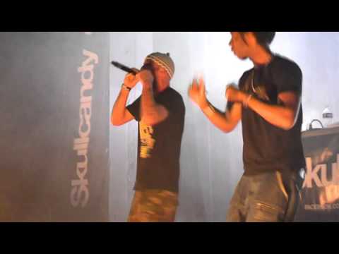 Grems - Vampire (live)