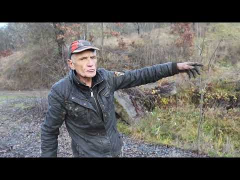 Aici s-a rupt în 1997, calea ferată Deva - Brad, construită în 50 de ani