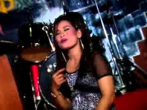 Titin Ginting - Nunga Lao (Official Music Video)