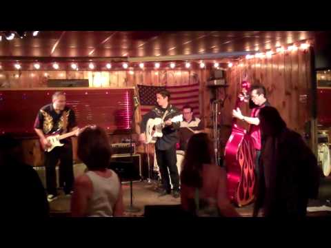 Johnny "Spazz" Hatton "Jailhouse Rock" Live at Joe's 01/07/11