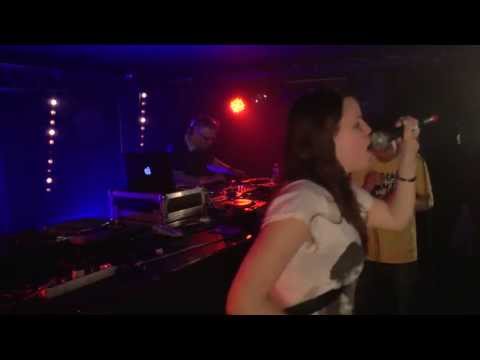 The Funktastics [Dj Science] Feat Kmi, Titineboy & Youthman@Blazin' #2 - Glazart - 25 05 13 #10