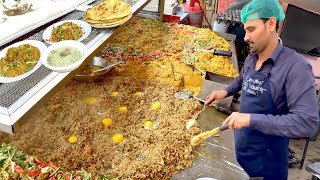 HUGE INDIAN STYLE KING EGG BHURJI MAKING | POPULAR STREET FOOD EGG GHOTALA | INDIAN FOOD IN PAKISTAN