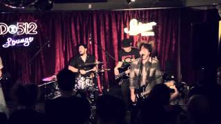 Hot Water Music - "Drag My Body" | a Do512 Lounge Session