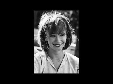 Udvaros Dorottya: Köszi, köszi