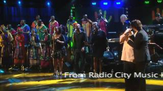 Josh Groban and Vusi Mahlasela perform &quot;Weeping&quot; at Mandela Day 2009 from Radio City Music Hall