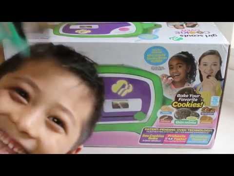 Wicked Cool Toysのガールスカウトクッキーオーブン レビュー＆シンミント作り～GIVEAWAY付き! (Girl Scouts Cookie Oven from Wicked Cool Toys Review & Making Thin Mints ~ GIVEAWAY included!!)