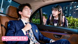 Download lagu 💗A estudante parou o carro do CEO e o salvou com o próprio corpo. Depois daquela noite, engravidou! mp3