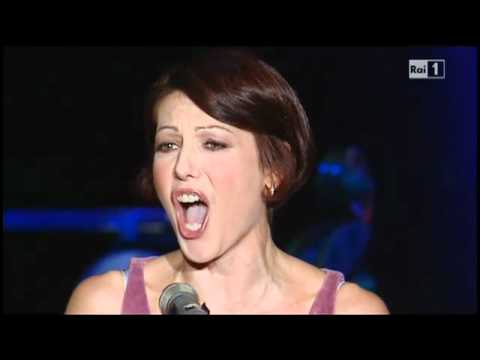 Silvia Lorenzi a "10 Stelle per Madre Teresa"