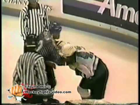 Feb 18, 1997 Jason Rushton vs Jonathan Dubois Tulsa Oilers vs Huntsville Channel Cats CHL