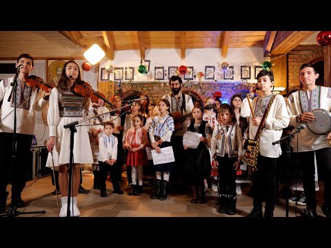 Familia Udrea şi corul de copii ProVita - Colindul gutuii (live session)