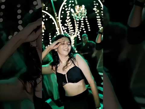 Juhi Rustagi dance,Saniya Iyyappan sister wedding,Lechu dance #juhirustagi #lechu #saniya #trending