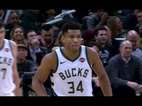 Giannis Antetokounmpo Highlights vs Bulls RS19G21 - 36 Pts, 11 Rebs, 8 Asts (28.11.18)