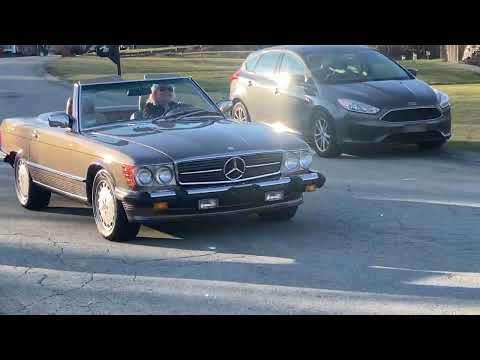 1989 Mercedes-Benz 560 SL