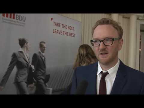 Eine freundliche Unternehmenskultur hat flache Hierarchien