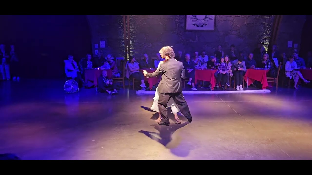 Somer Surgit y Jessica Stserbakova. Show Tango D'Ouro. Luis Bacalov - Metafore.