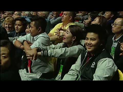 Comedy Magician Billy Riggs - "Mind Freak" meets "Brain Fart!" video.