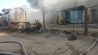 preview picture of video 'bomberos tecate incendio colonia invacion'