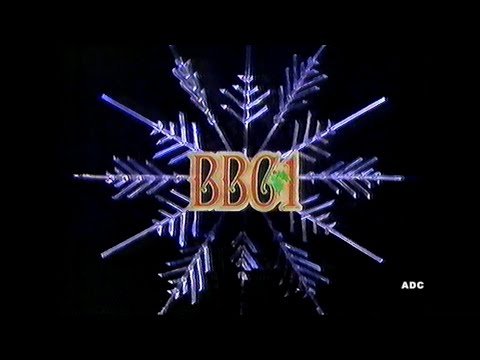 BBC1 links announcer Peter Brook, trailers, news & weather 25th December 1982