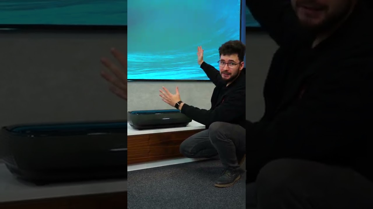 Ogromny 120 calowy laserowy TELEWIZOR - Hisense 120L9G #shorts