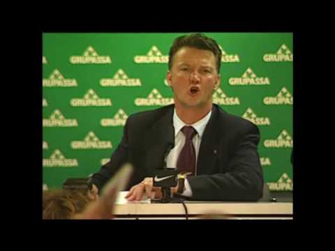 Louis Van Gaal: " ¡Tú eres muy malo! Interpretación siempre negativa, nunca positiva". Año 1999