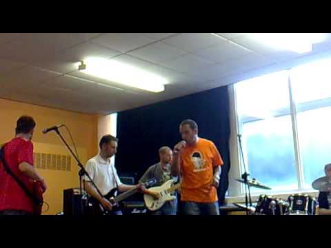 The Blundertones - Teenage Kicks V10