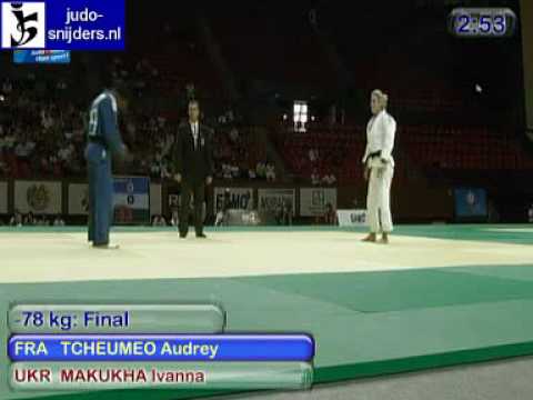 Judo 2009 Yerevan: Tcheumeo (FRA) - Makukha (UKR) [-78kg].