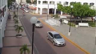 preview picture of video 'Tecoman Colima 29 octubre 2012  Una toma en 2o piso presidencia video 2 de 2'