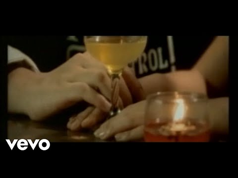 Ello pergi untuk kembali video clip