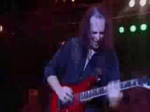 Videoclip de Hijo Del Blues — Mägo de Oz