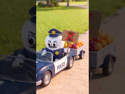 ¡La policía de la alimentación saludable está aquí con frutas nutritivas!
