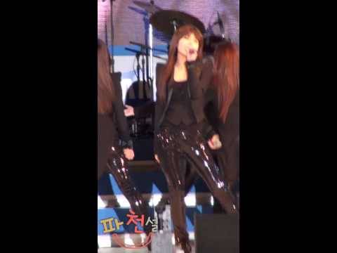 [Fancam] 100506 Sooyoung SNSD - ShowX3@Samsung Display Festival Concert