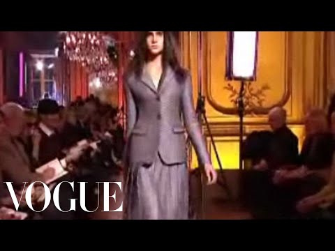 Fashion Show - Miu Miu: Fall 2007 Ready-to-Wear