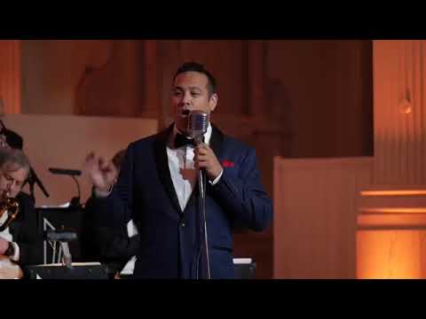 Crooner in London England (Swing Band Live Vintage Jazz 1920s, 1940s, Sinatra & Rat Pack Era