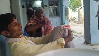 Download the video "गांव में भाई लोग सुबह-सुबह खेती-बाड़ी की चर्चा करते हुए"